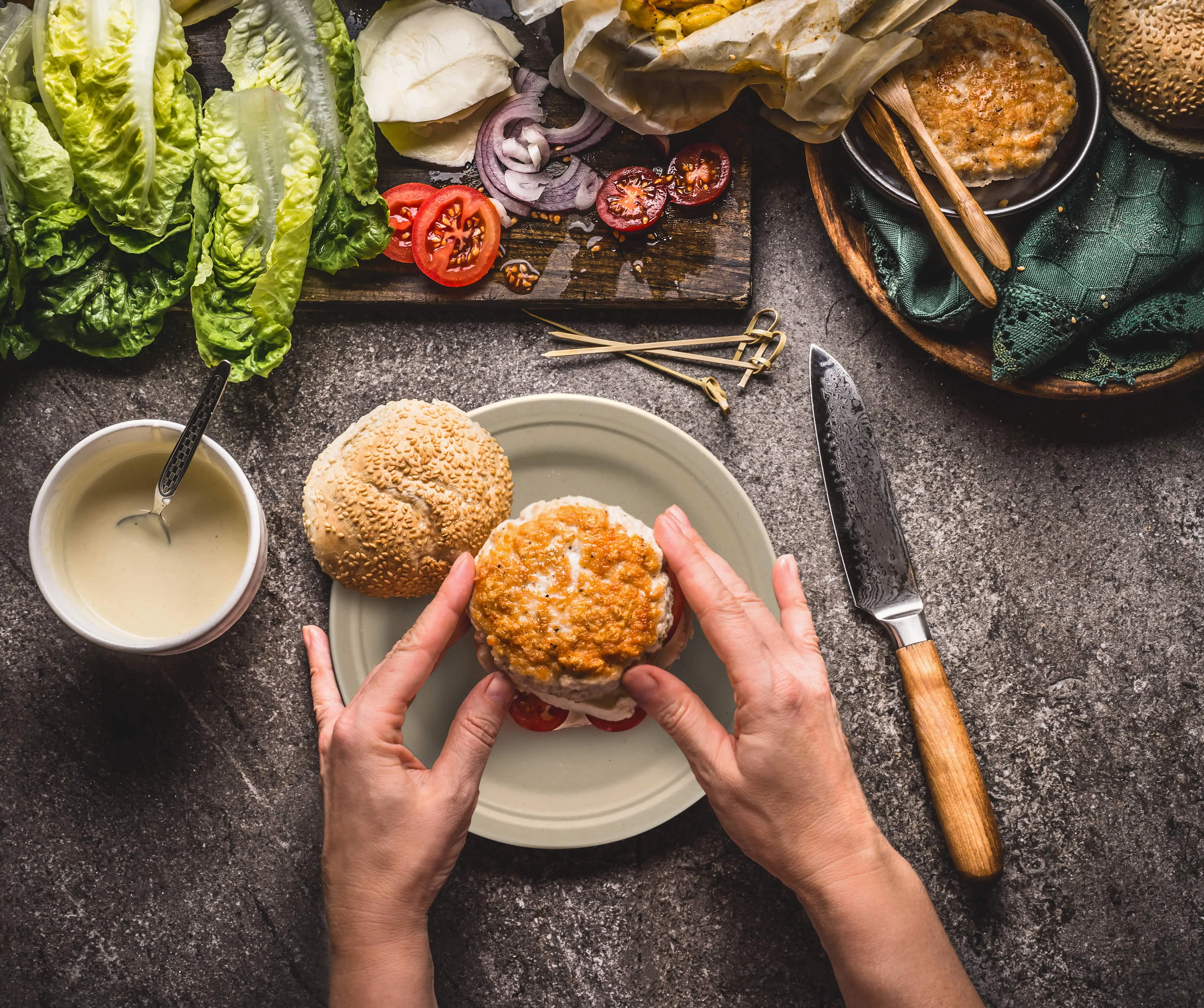 La rivoluzione verde: abbracciare i contenitori di alimenti biodegradabili all'ingrosso per un'introduzione futura sostenibile